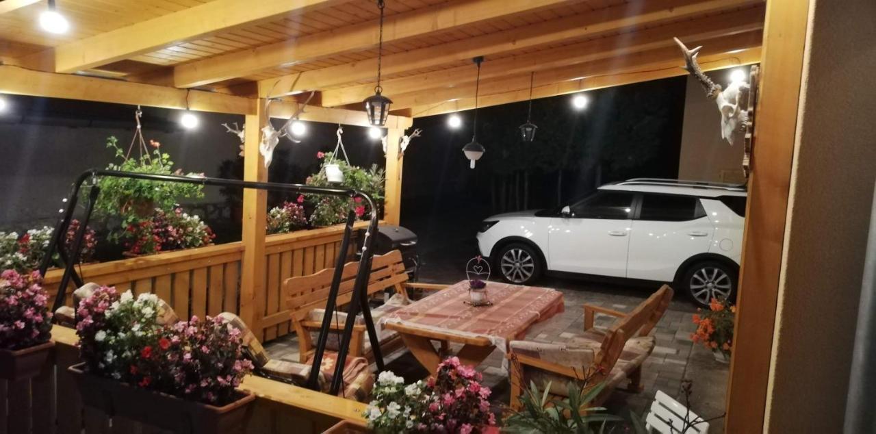 Agica Vendeghaz Villa Andornaktalya ภายนอก รูปภาพ