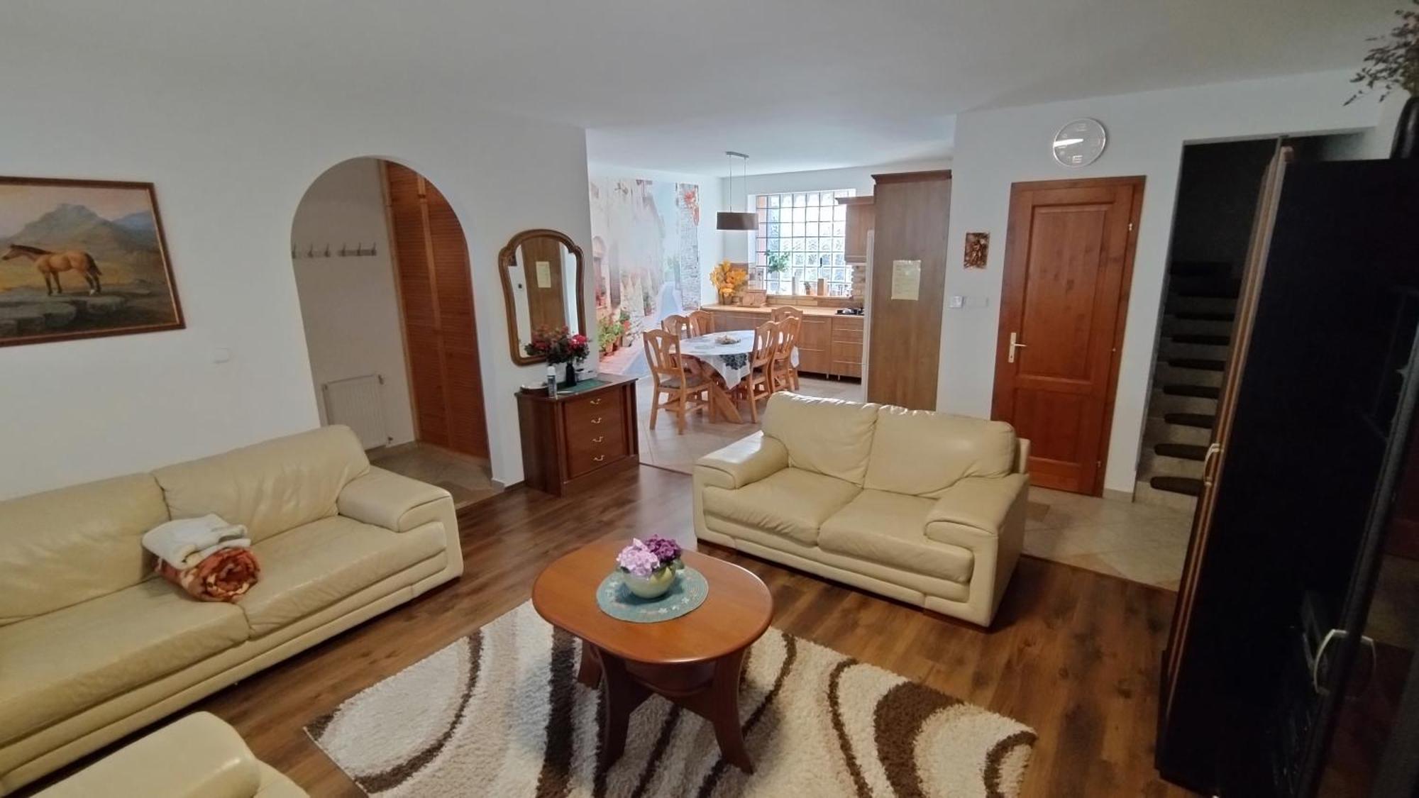 Agica Vendeghaz Villa Andornaktalya ภายนอก รูปภาพ